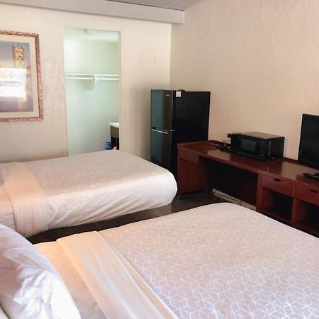 موتيل سانتا كلارا Super 8 By Wyndham San Jose Airport المظهر الخارجي الصورة